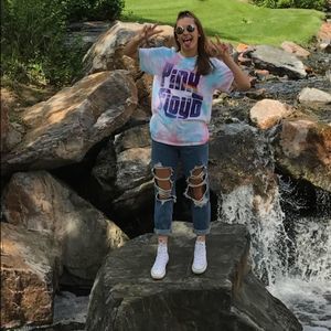 Meet your Posher, Adrianna